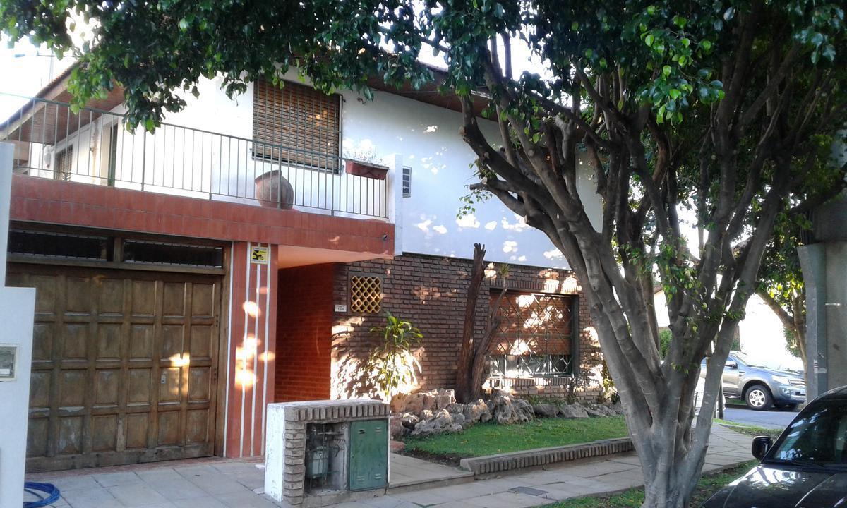 Foto de Importante Dx 5 amb en exc ubicac. Gge, patio y terraza., imagen 4