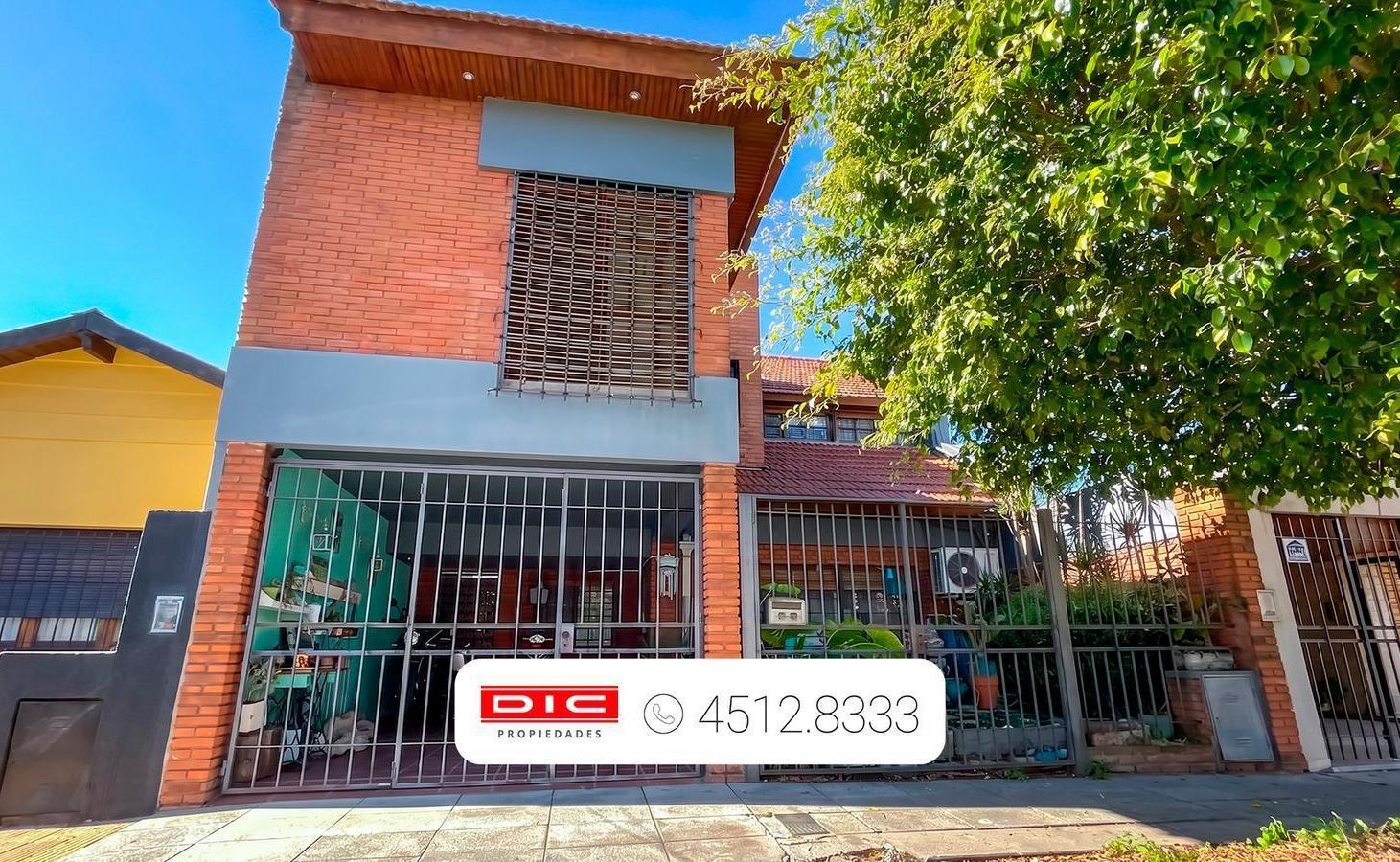 Foto de Casa 3 dormitorios Venta - Carapachay, imagen 1