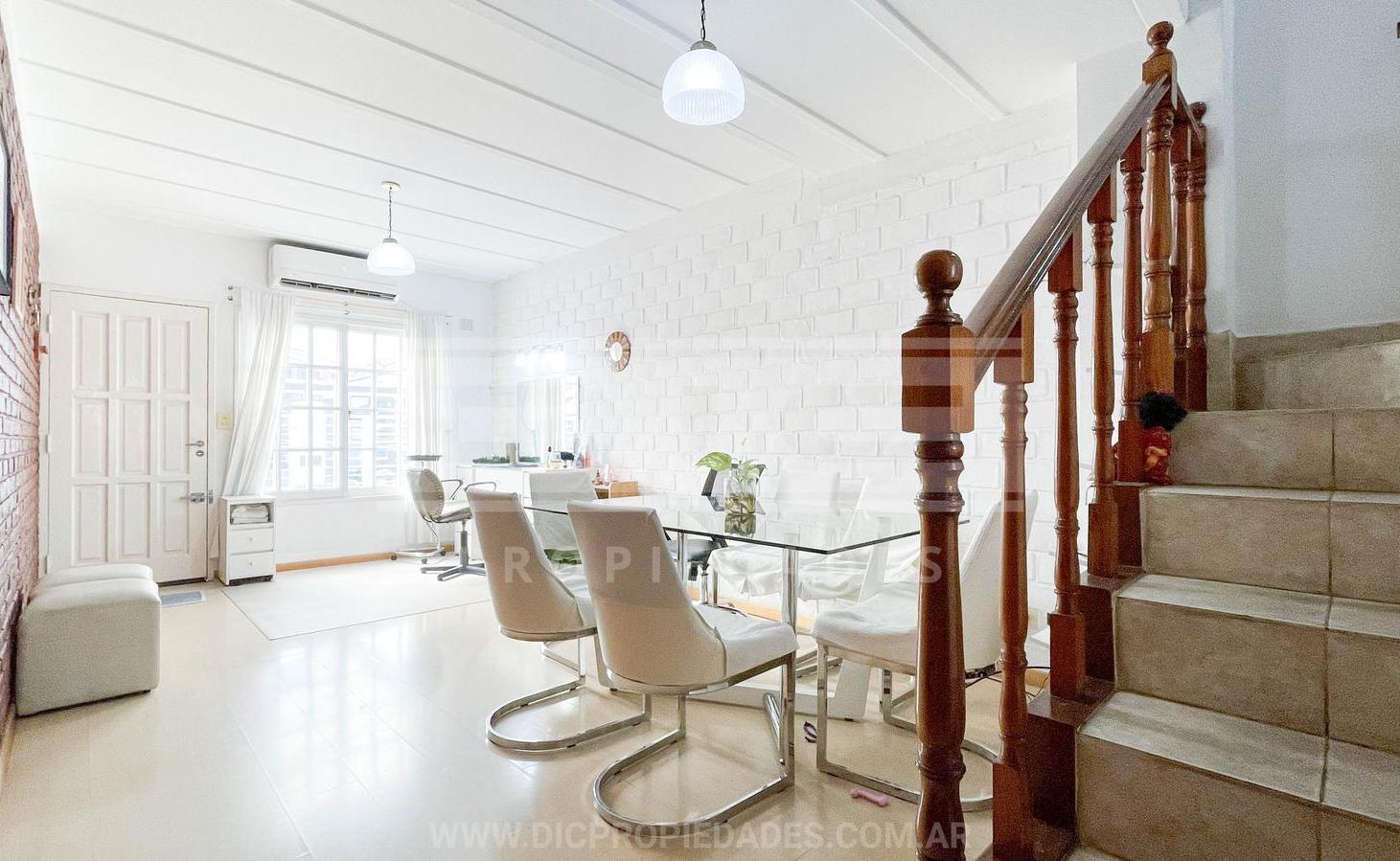 Foto de PH 2 dormitorios Venta - Munro, imagen 5