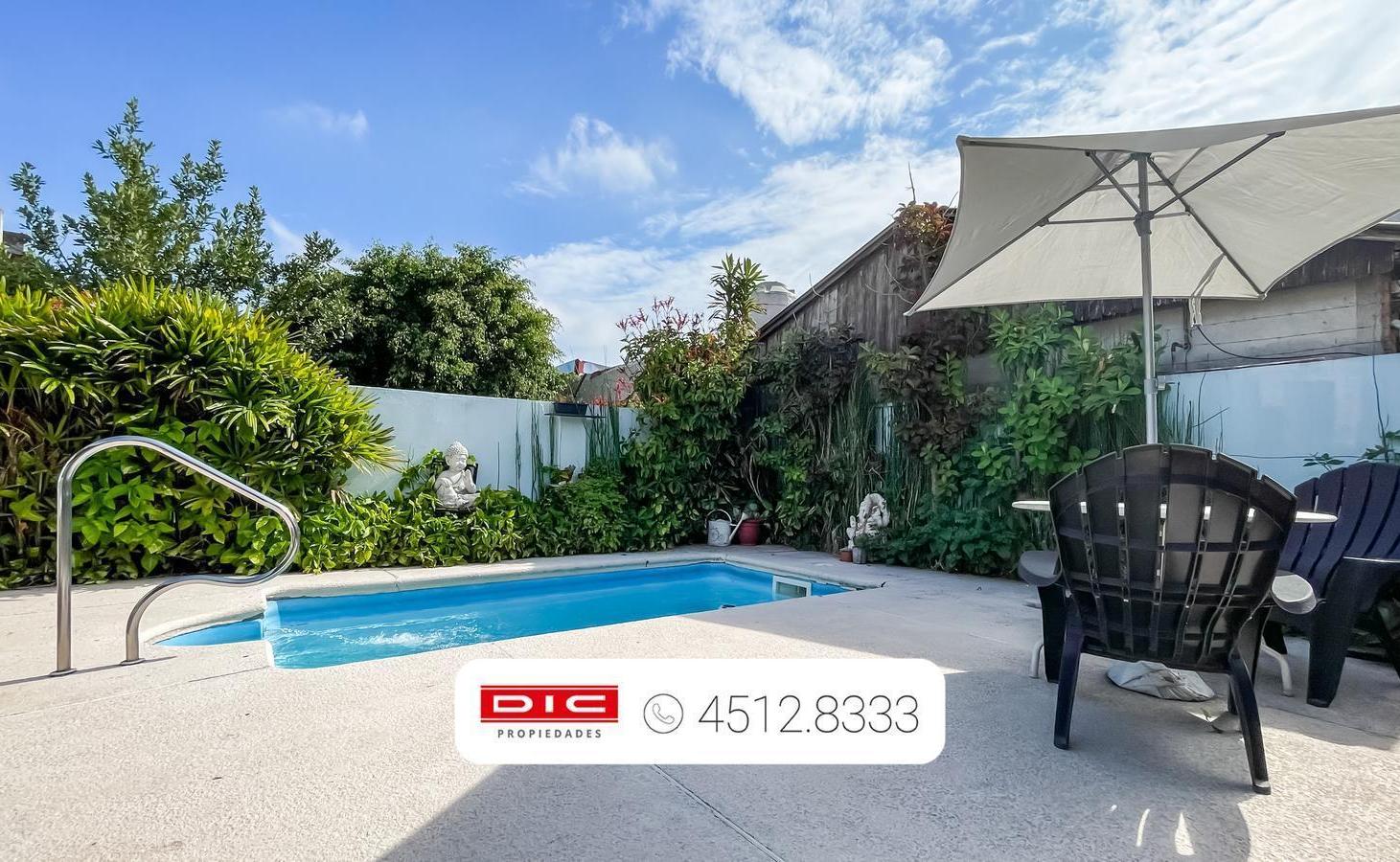 Foto de Chalet 2 dormitorios Venta - Villa Adelina, imagen 1