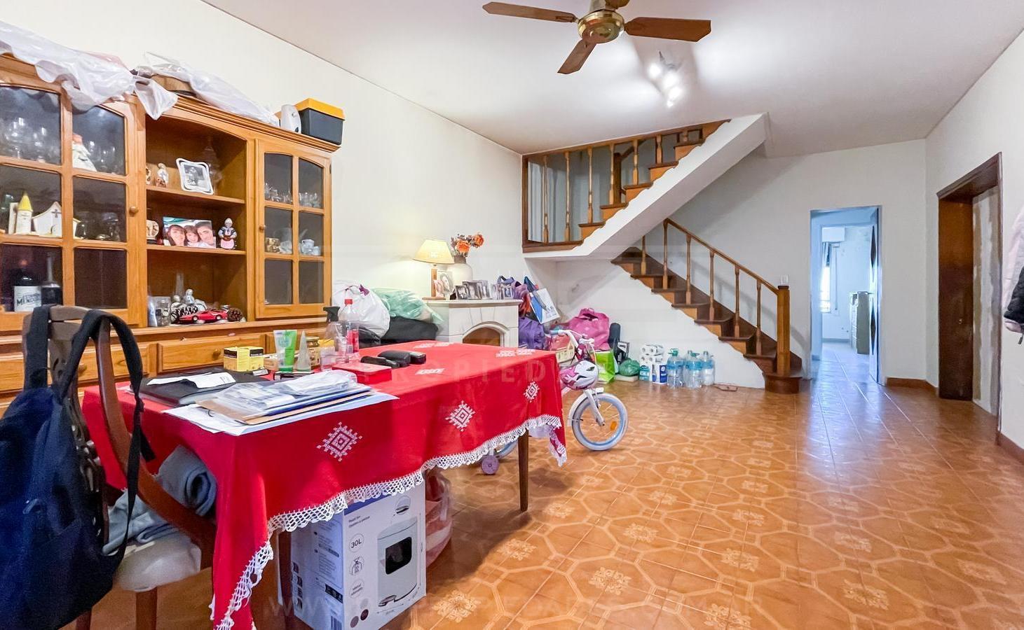 Foto de Casa 3 dormitorios Venta - Munro, imagen 2