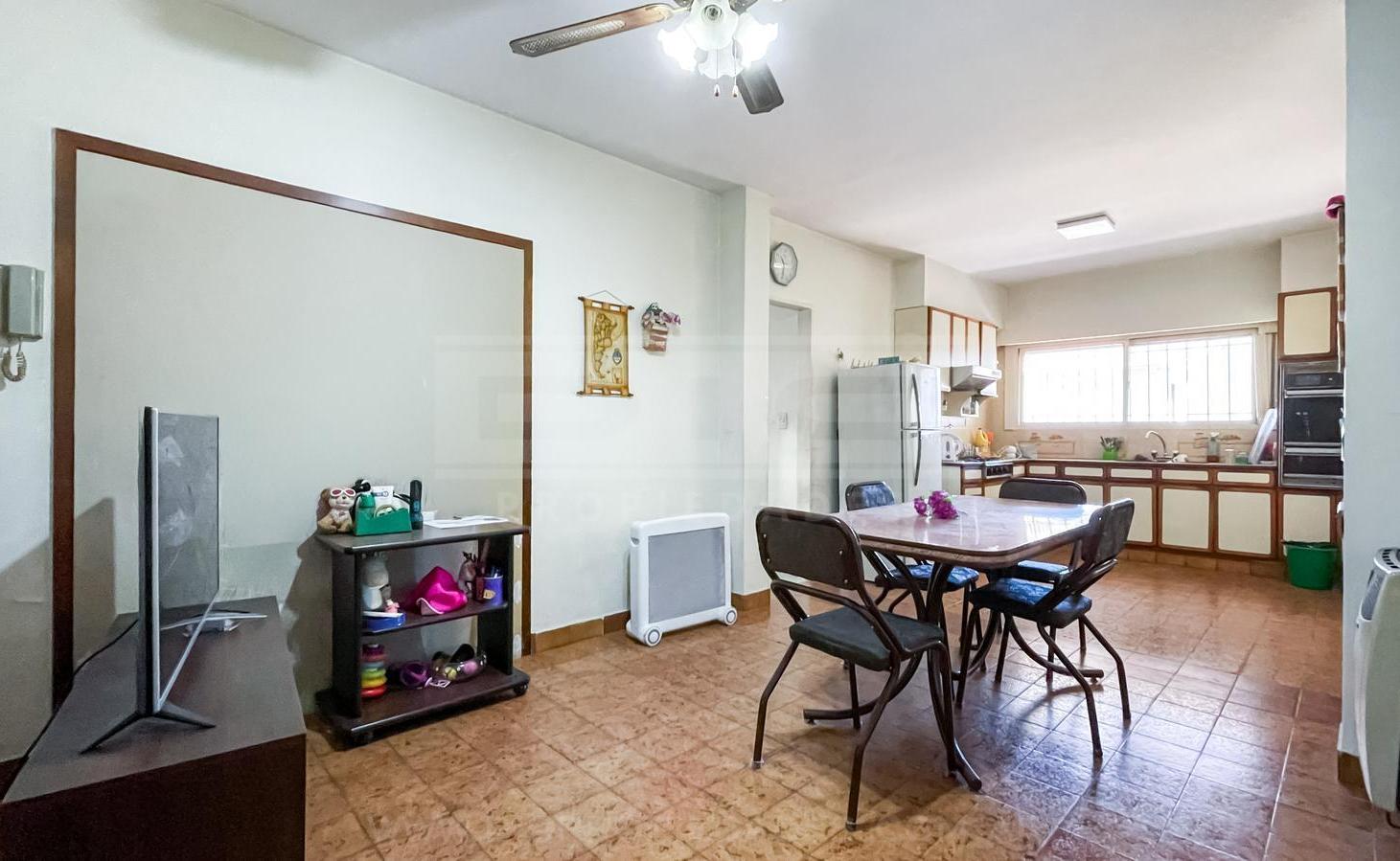 Foto de Casa 3 dormitorios Venta - Munro, imagen 4