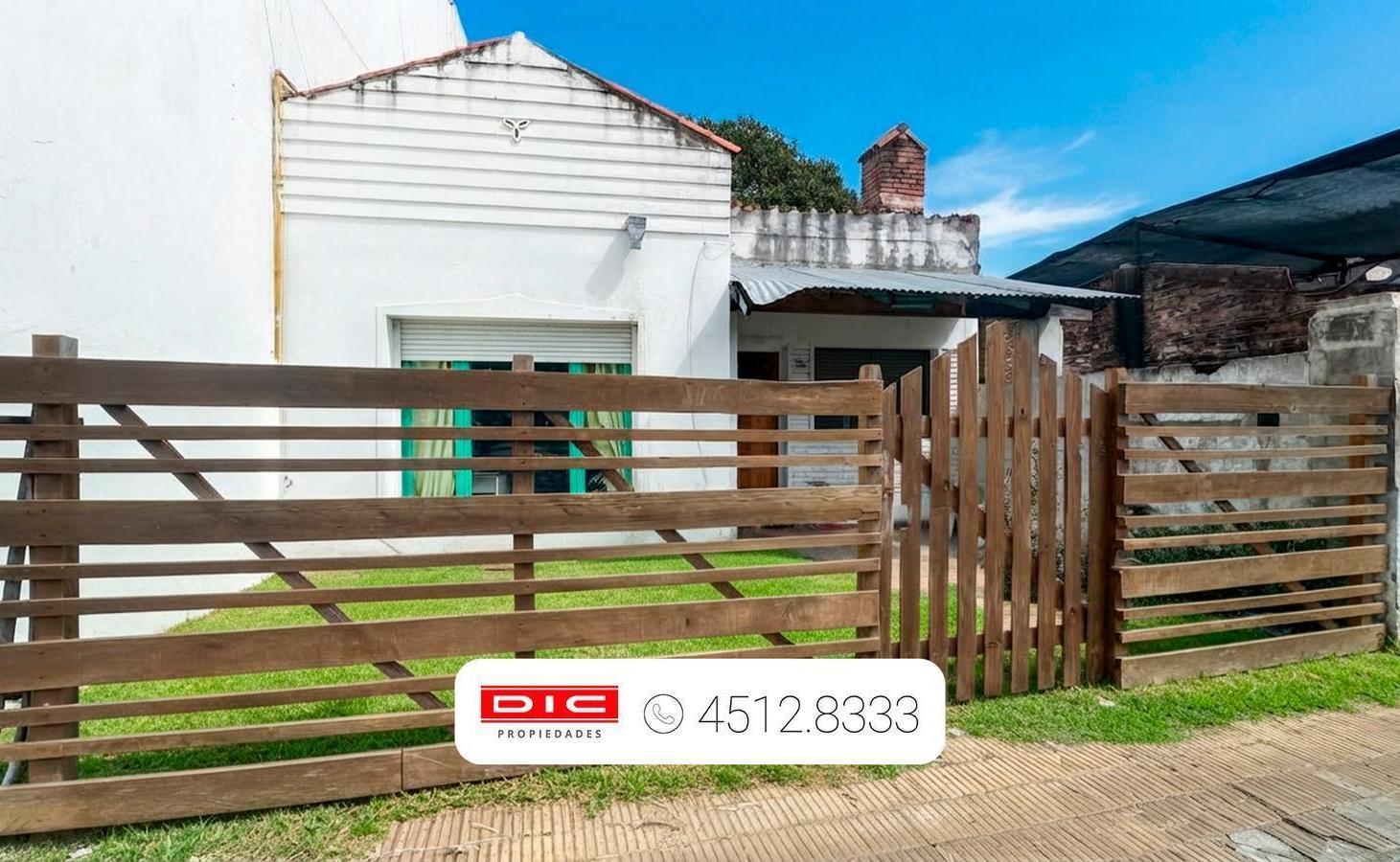 Foto de Casa 2 dormitorios Venta - Munro, imagen 1