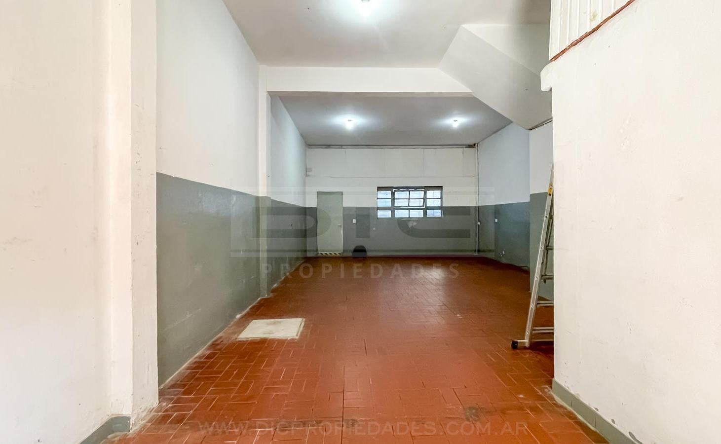 Foto de Local comercial Alquiler - Munro-Este, imagen 1