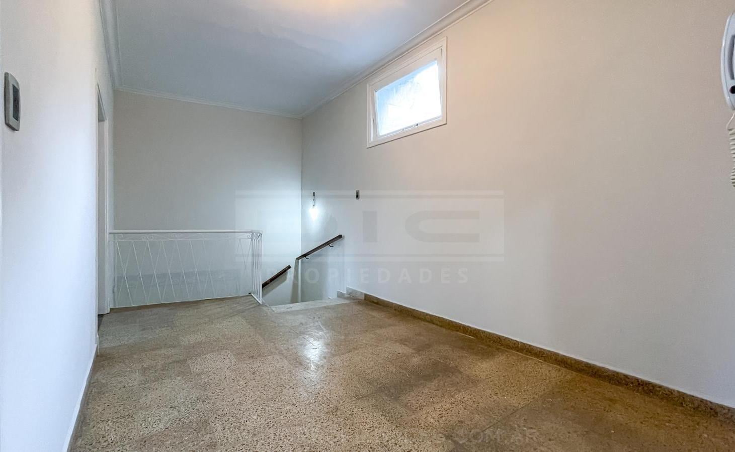 Foto de Casa 2 dormitorios Alquiler - Olivos, imagen 3