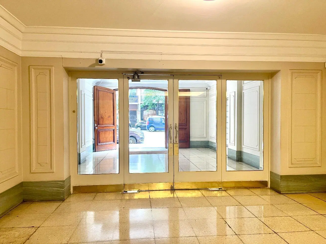 VENTA CUATRO AMBIENTES RECOLETA 5