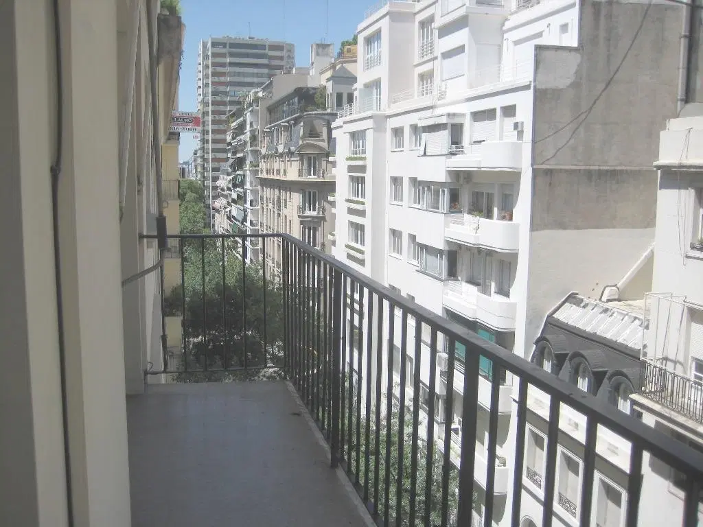 VENTA 3 dormitorios RECOLETA - COCHERA. - 2