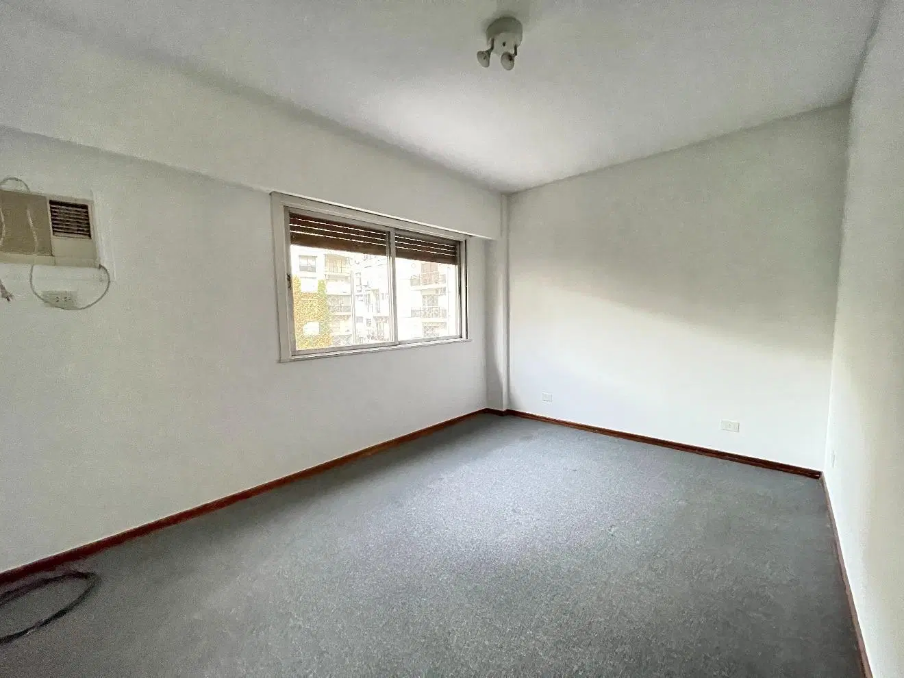 VENTA Recoleta Dos domitorios y dep COCHERA 4