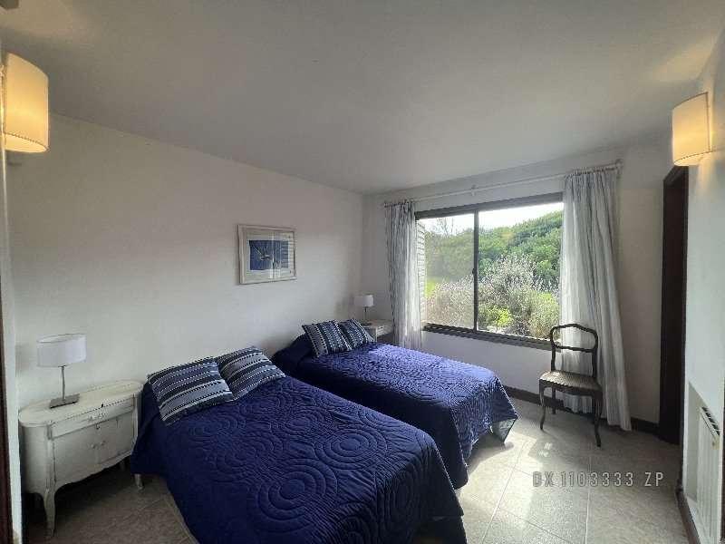 Costa Atlántica - Casa Venta Usd 1.800.000 3