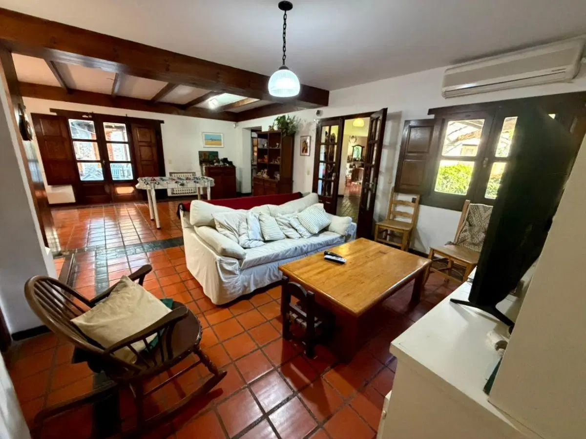 Casa en Venta en la mejor zona de Santa Rita, Lomas de San Isidro en LA ROTONDA DE CALCAGNO, 3