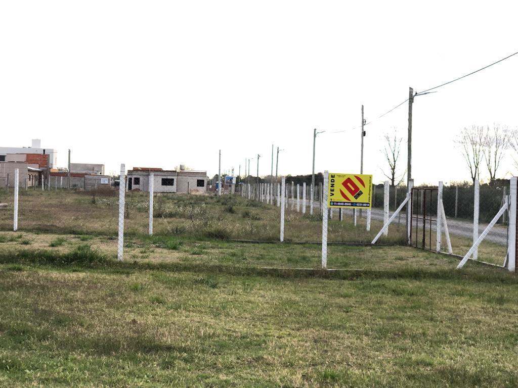 Foto de Terreno en Petion Chico - barrio no cerrado - Vende Gabriel Suarez, imagen 2