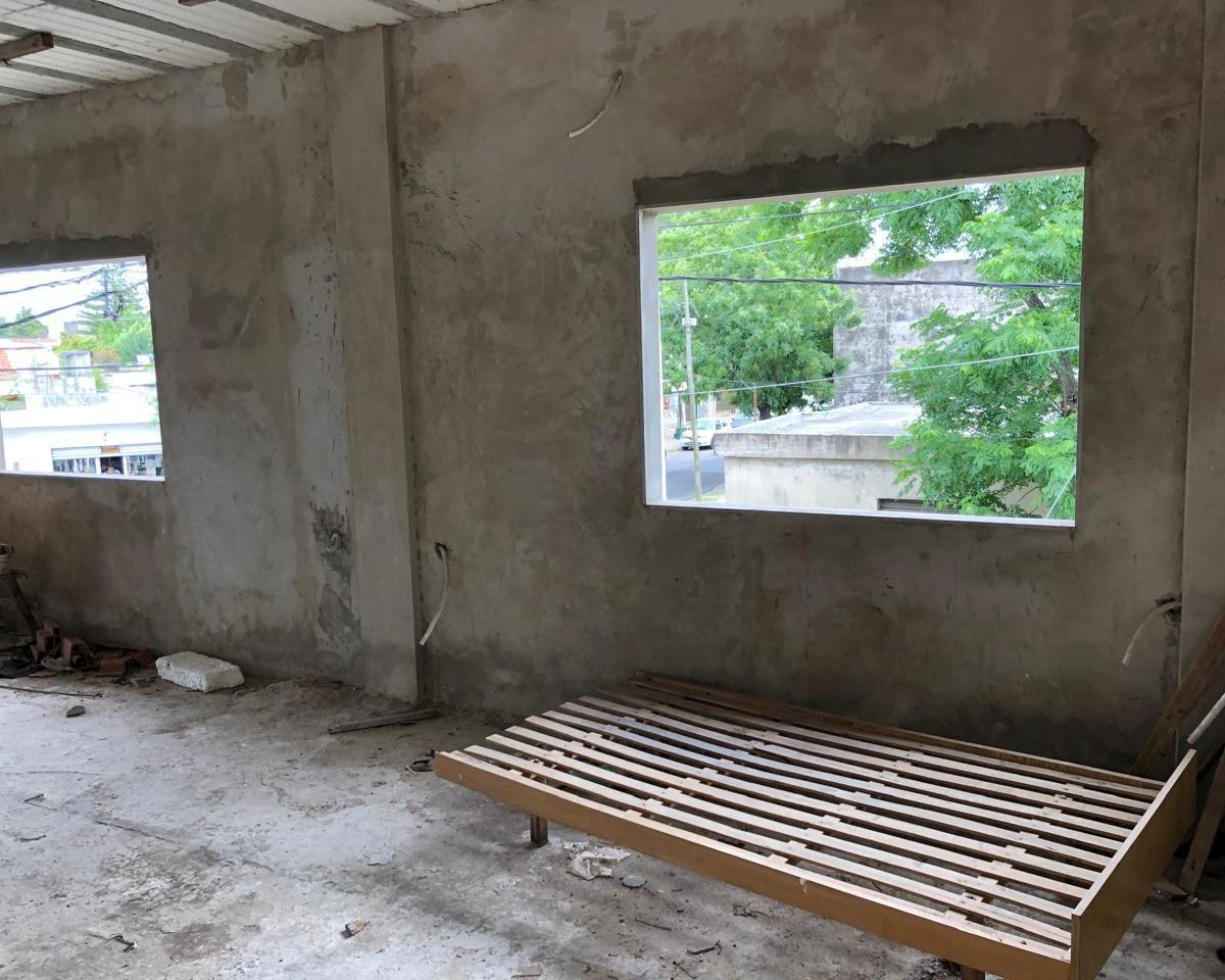 Foto de Casa en 2 plantas a terminar - Entrada de auto - Venta - Vende, imagen 3