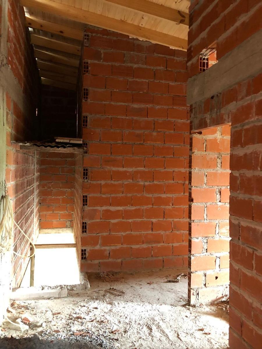 Foto de Casa en 2 plantas a terminar - Entrada de auto - Venta - Vende, imagen 5