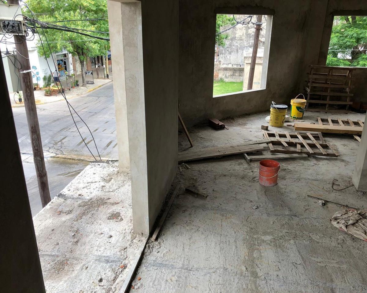 Foto de Casa en 2 plantas a terminar - Entrada de auto - Venta - Vende, imagen 4