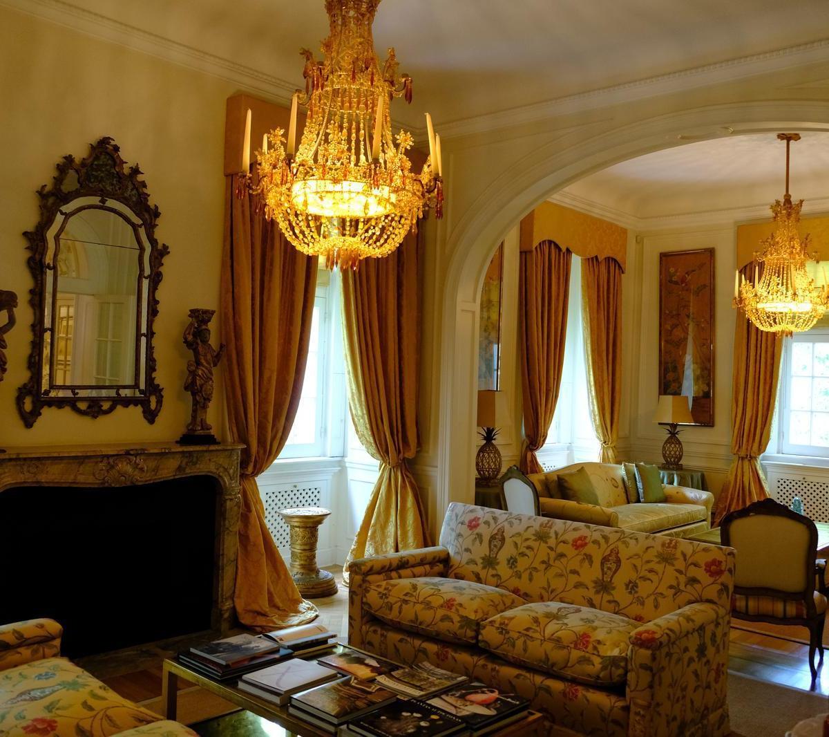 Piso de Estilo Francés 1
