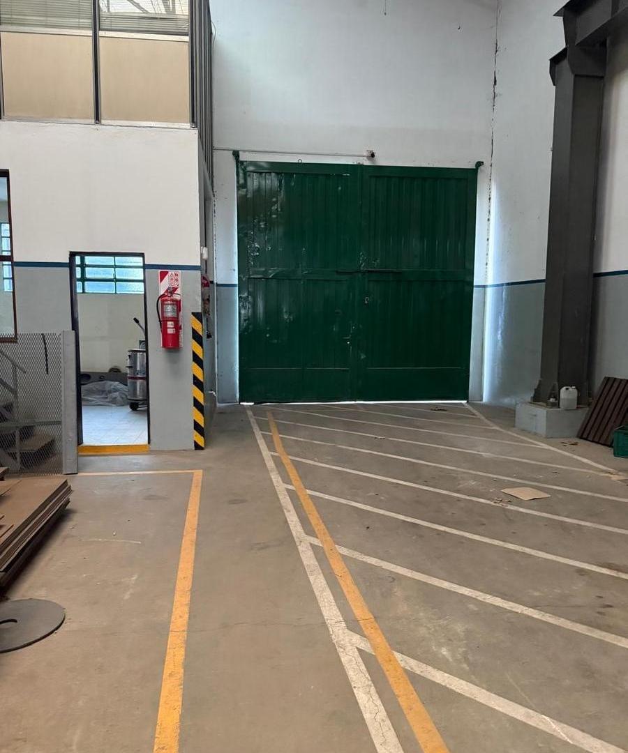 Foto de Depósito en Alquiler Avellaneda, imagen 1