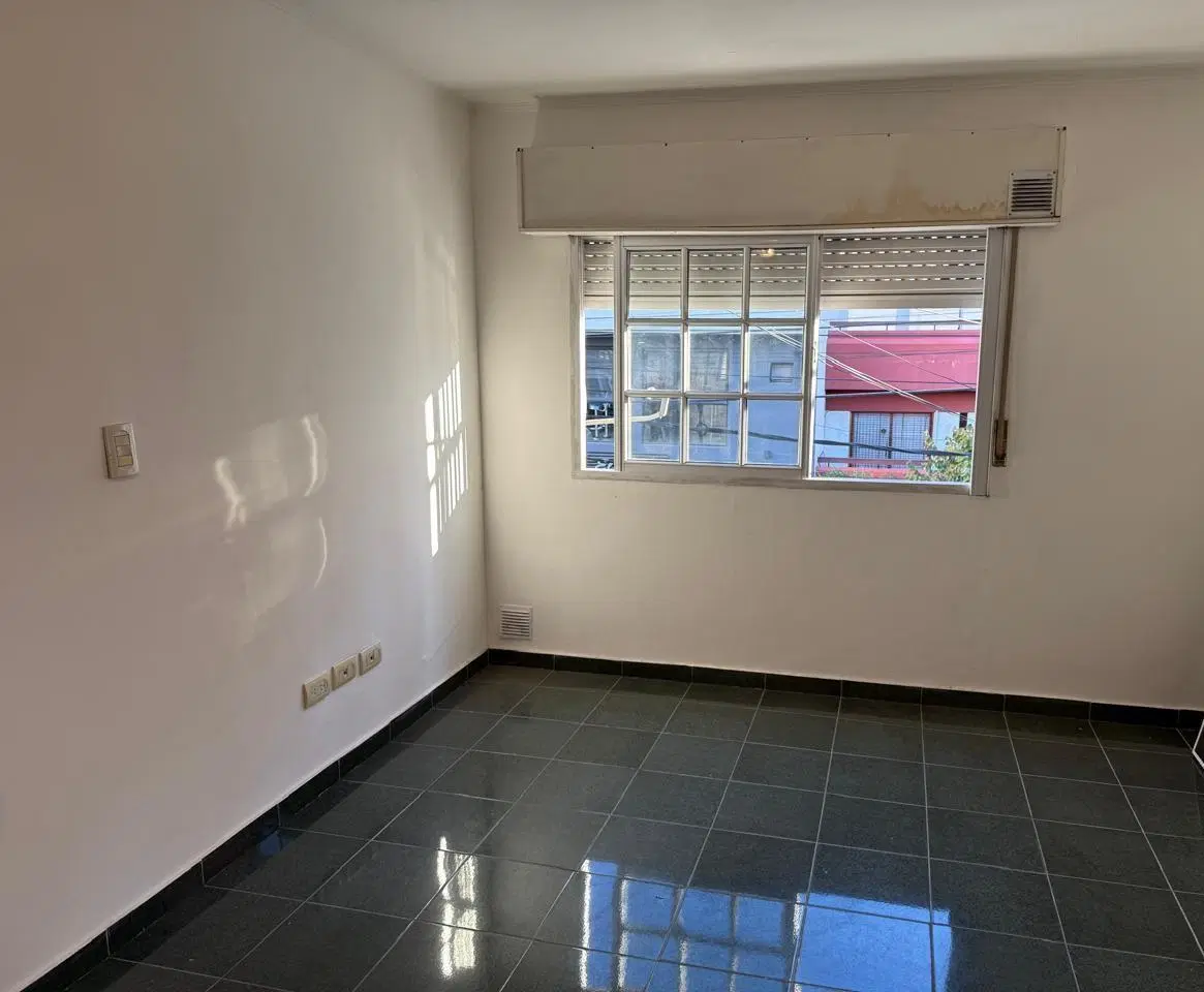 Departamento en venta Lanus Este 3