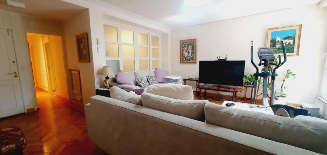 Foto de Departamento en venta - Palermo - Frente con balcón, imagen 5