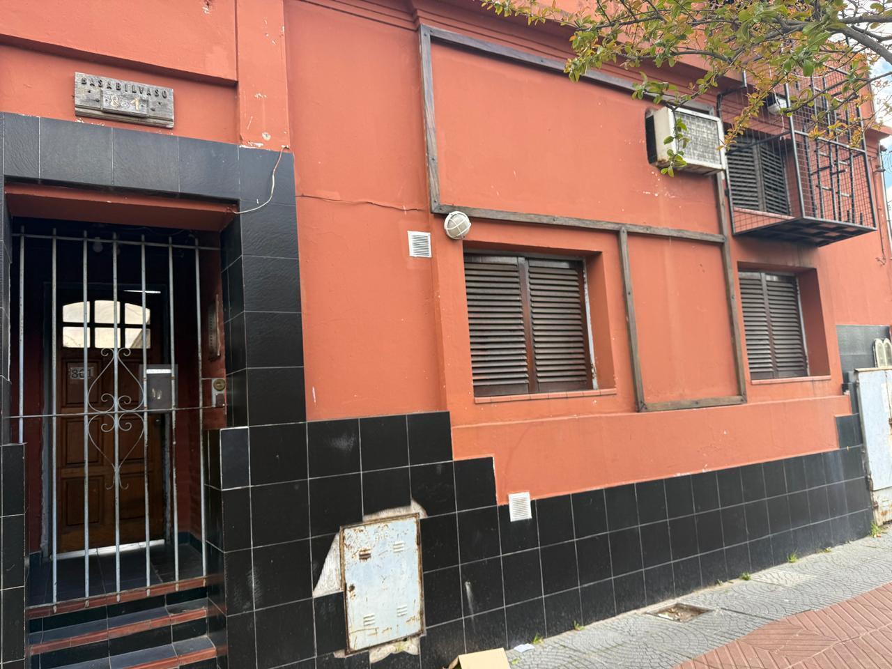 Foto de PH en venta, Avellaneda, imagen 2
