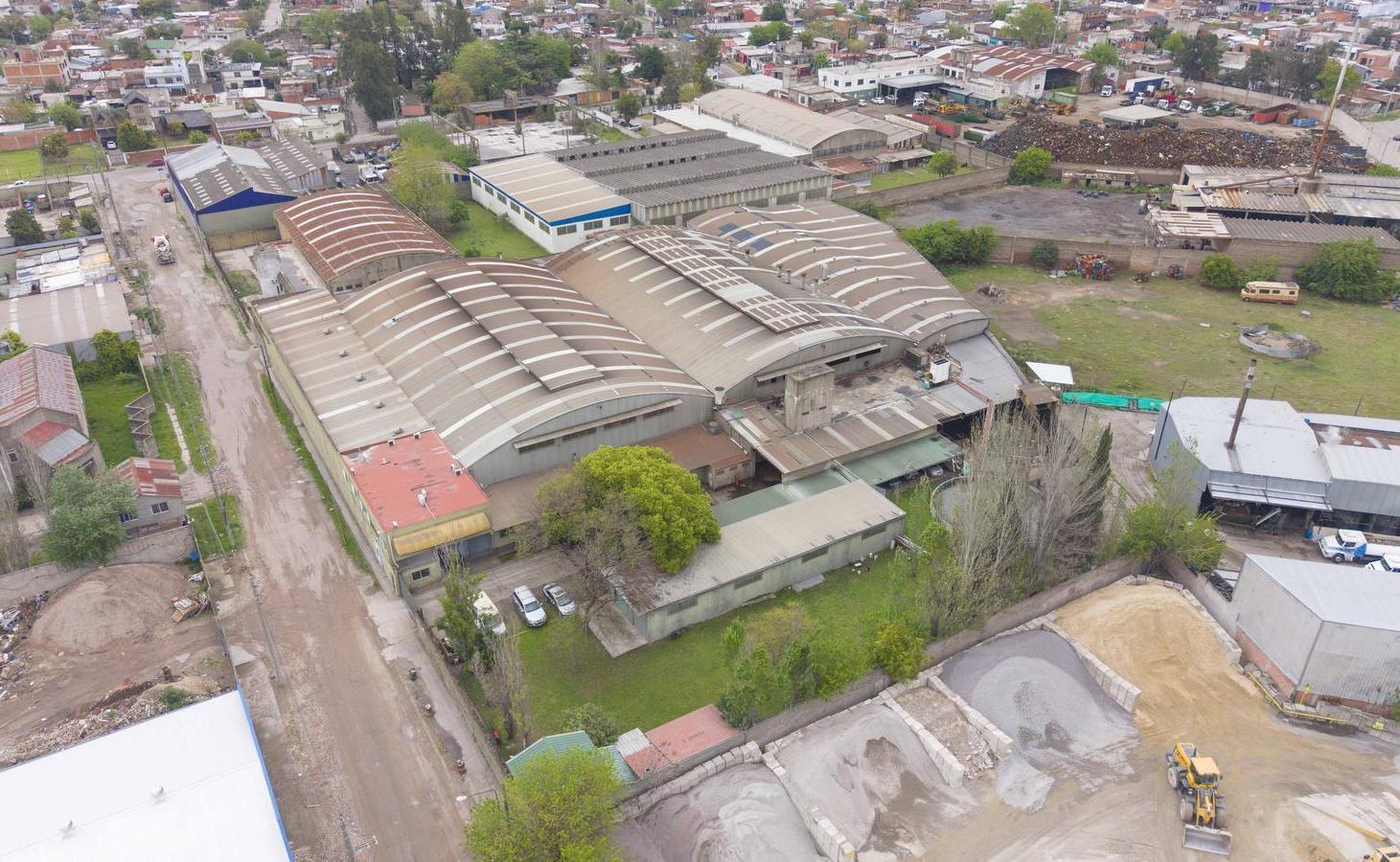 Foto de Nave Industrial en venta La Matanza, imagen 1