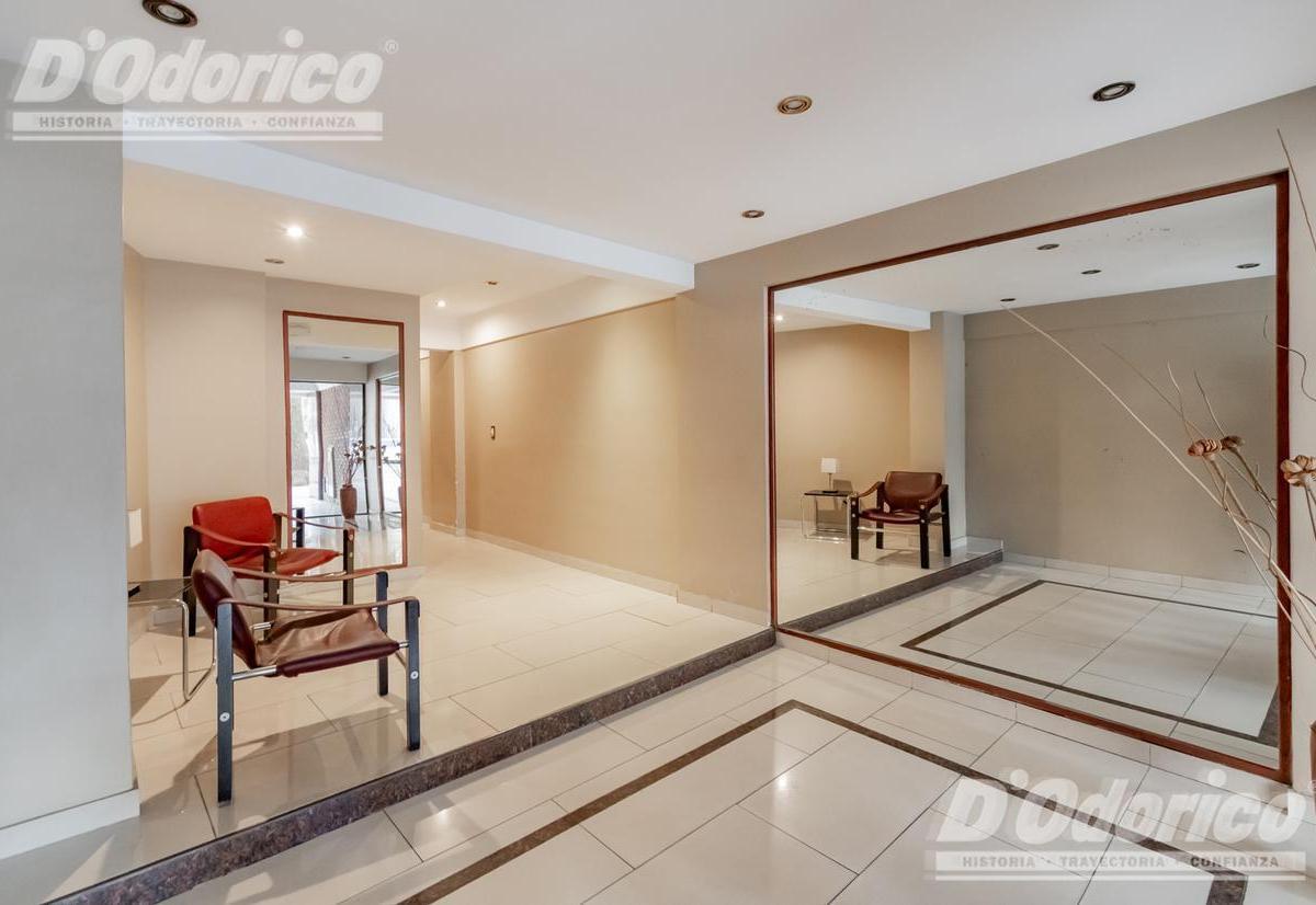 Departamento de 4 Dorm., Espacio Guarda Coche Fijo, Cubierto y Baulera en Venta en Caballito 5