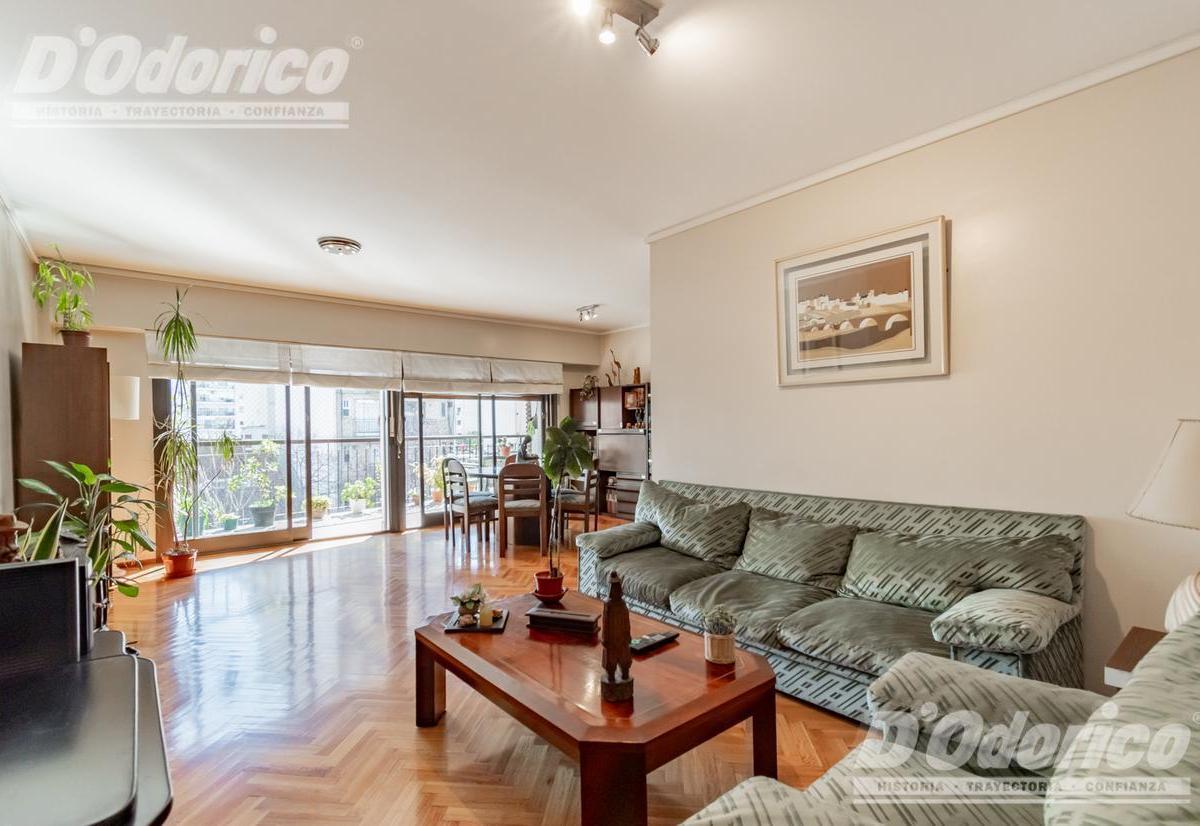 Departamento de 4 Dorm., Espacio Guarda Coche Fijo, Cubierto y Baulera en Venta en Caballito 3