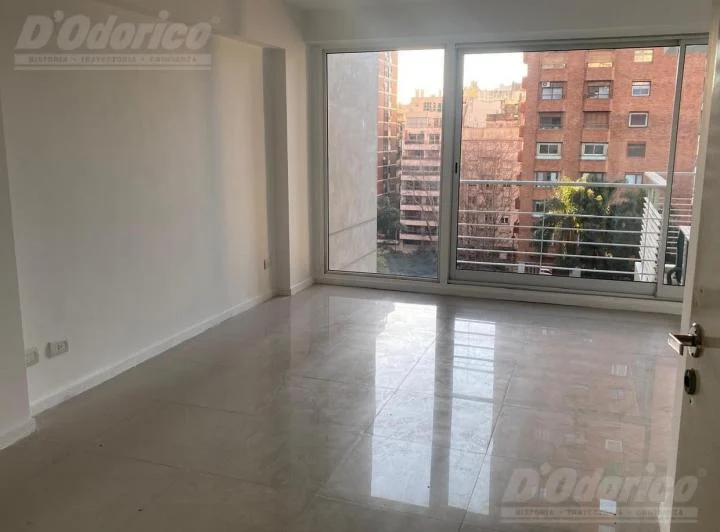 Departamento en Alquiler de 2 Ambientes en Belgrano 4