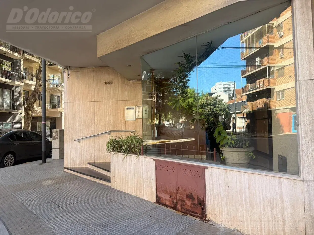 Departamento de 1 dormitorio en venta en Flores 5