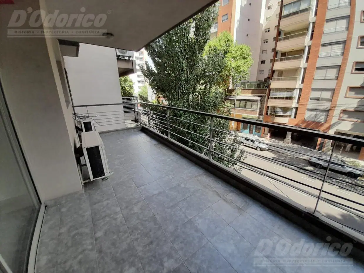 Departamento de 2 dormitorios c/cochera en alquiler en Caballito. 5