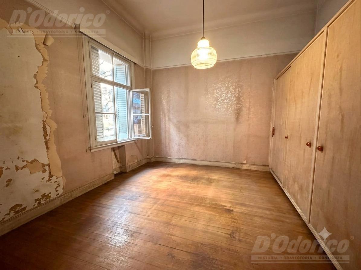 Foto de Departamento 3 ambientes en venta en Caballito. Edificio Femenil, imagen 2