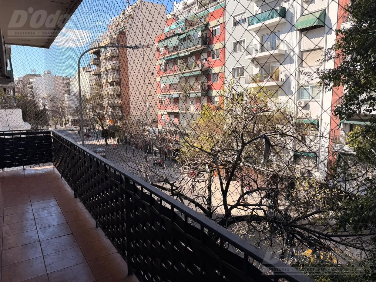 Foto de Semi piso de 2 dormitorios y escritorio en venta en Caballito., imagen 5