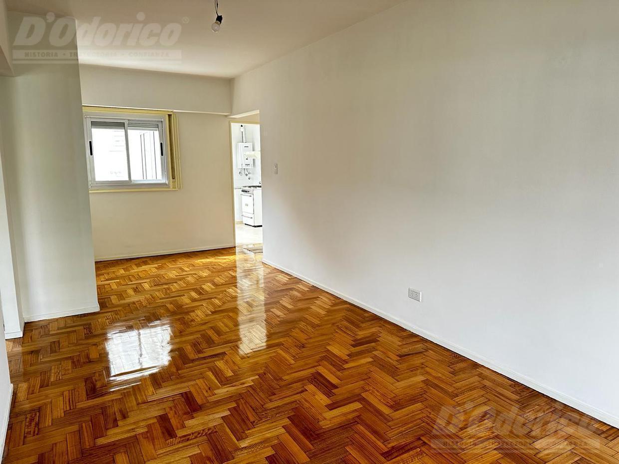 Foto de Departamento de 2 dormitorios en alquiler en Caballito, imagen 1