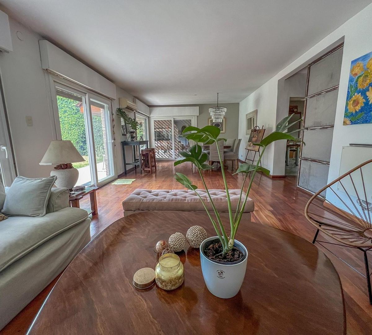 Casa en Venta en Punta Chica, Victoria, G. B. a. Zona Norte 5