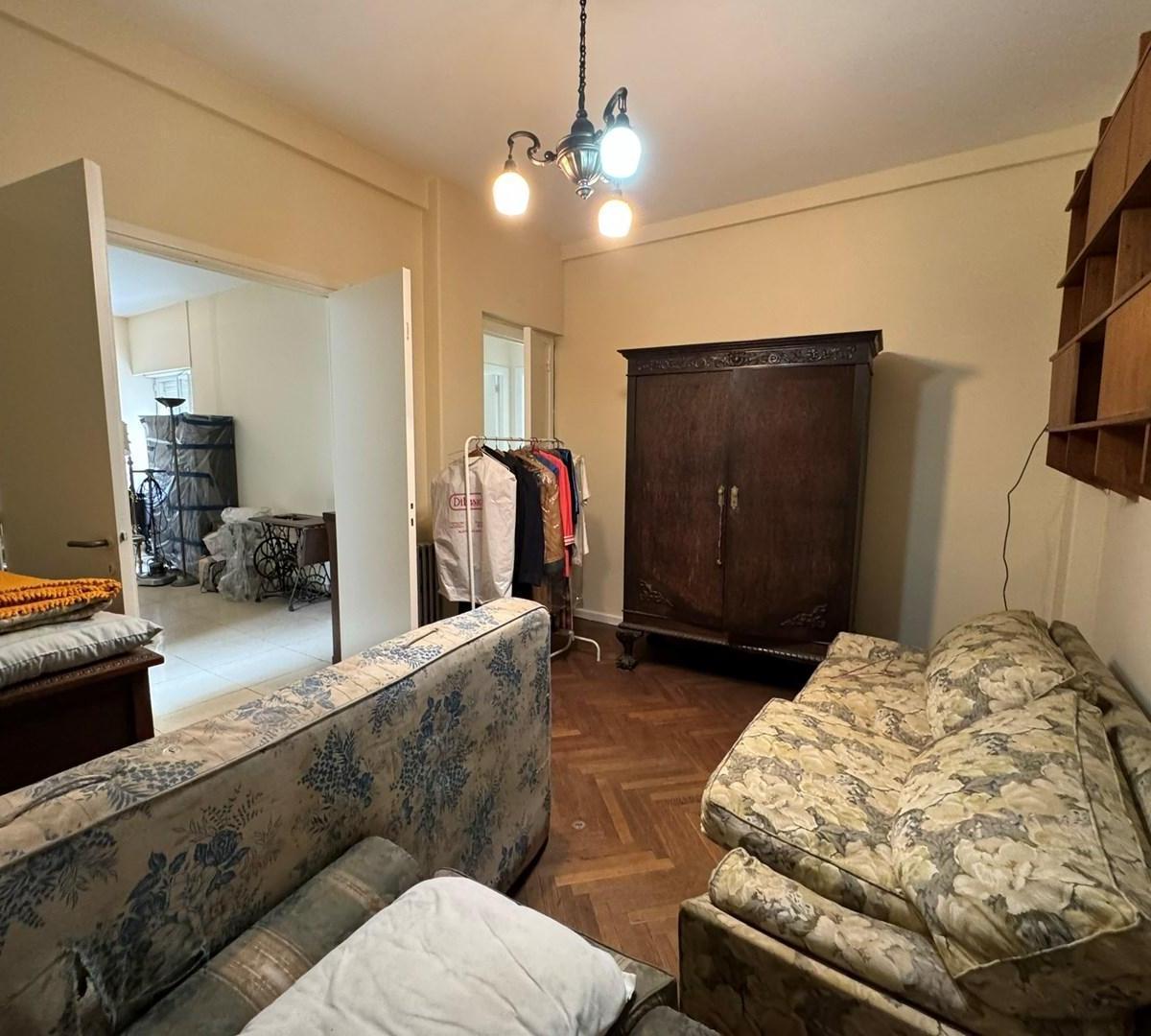 TRES AMBIENTES EN VENTA EN BELGRANO C