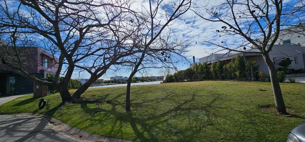 Foto de Lote a la laguna en Venta en El Cantón, Escobar, G.B.A. Zona Norte, imagen 5