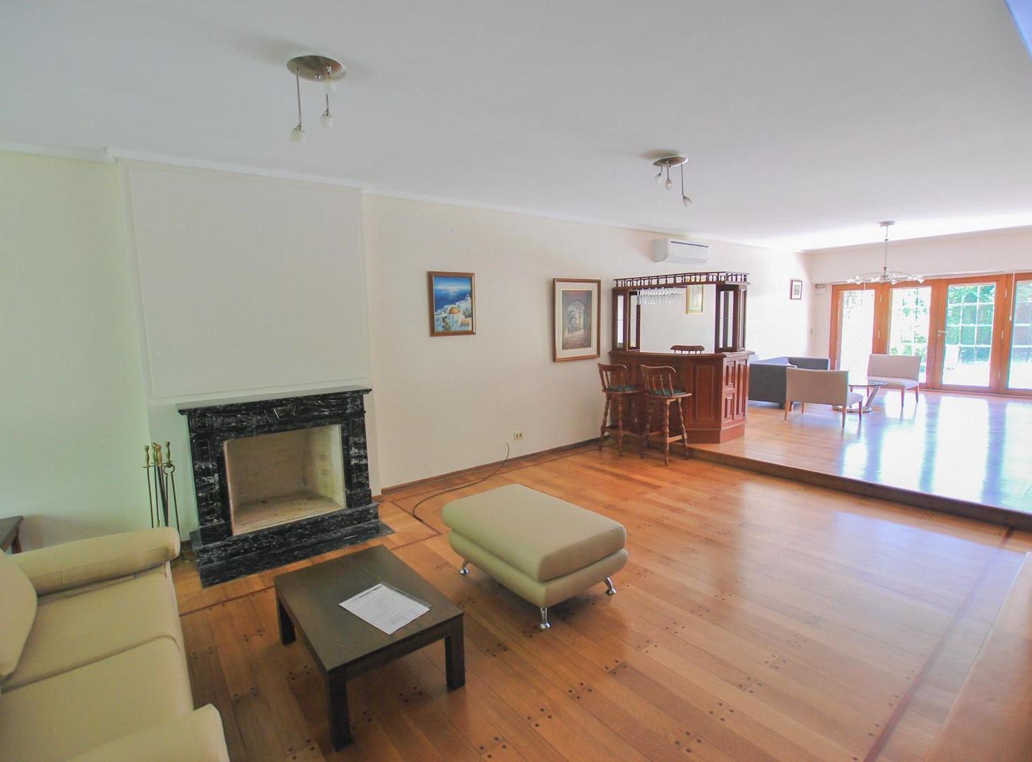 Foto de Casa en Venta en Libertador / Rio, Martínez, San Isidro, imagen 2