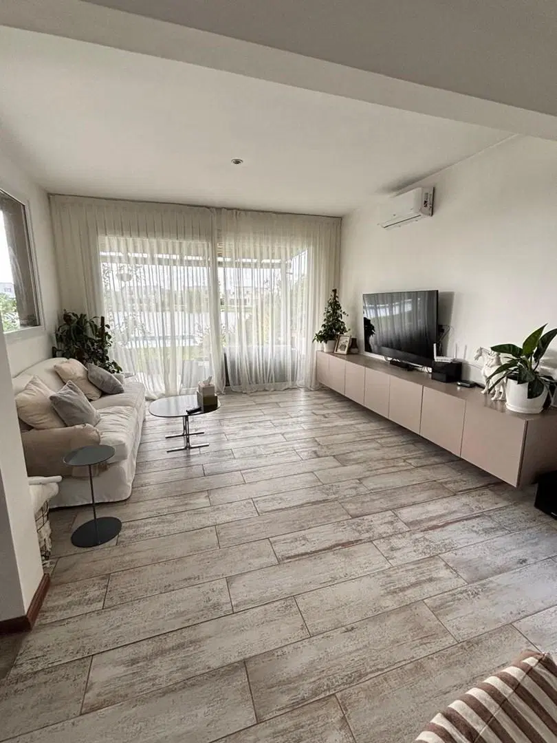 Casa en Venta a la laguna en El Cantón, Escobar, G.B.A. Zona Norte 4
