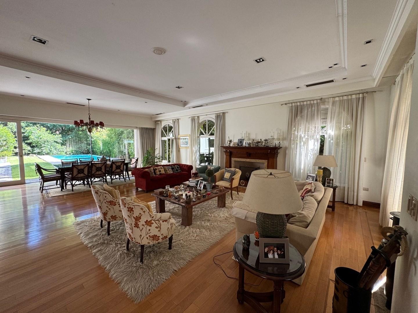 Foto de Casa en Venta en Acassuso, San Isidro, G.B.A. Zona Norte, imagen 2