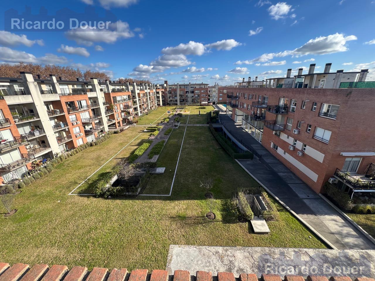 Foto de Espectacular Dúplex de Categoría en Beccar Plaza – Súper Luminoso y, imagen 3