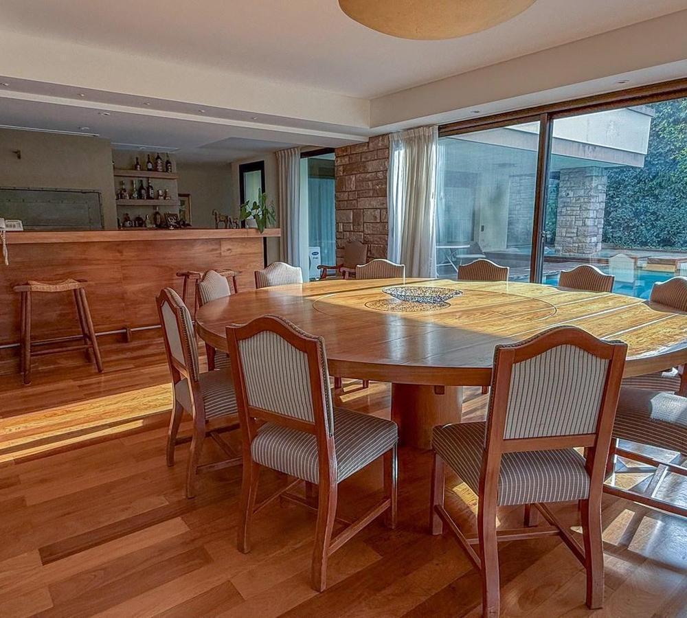 Foto de Casa en Venta en Martínez, San Isidro, G.B.A. Zona Norte, imagen 1