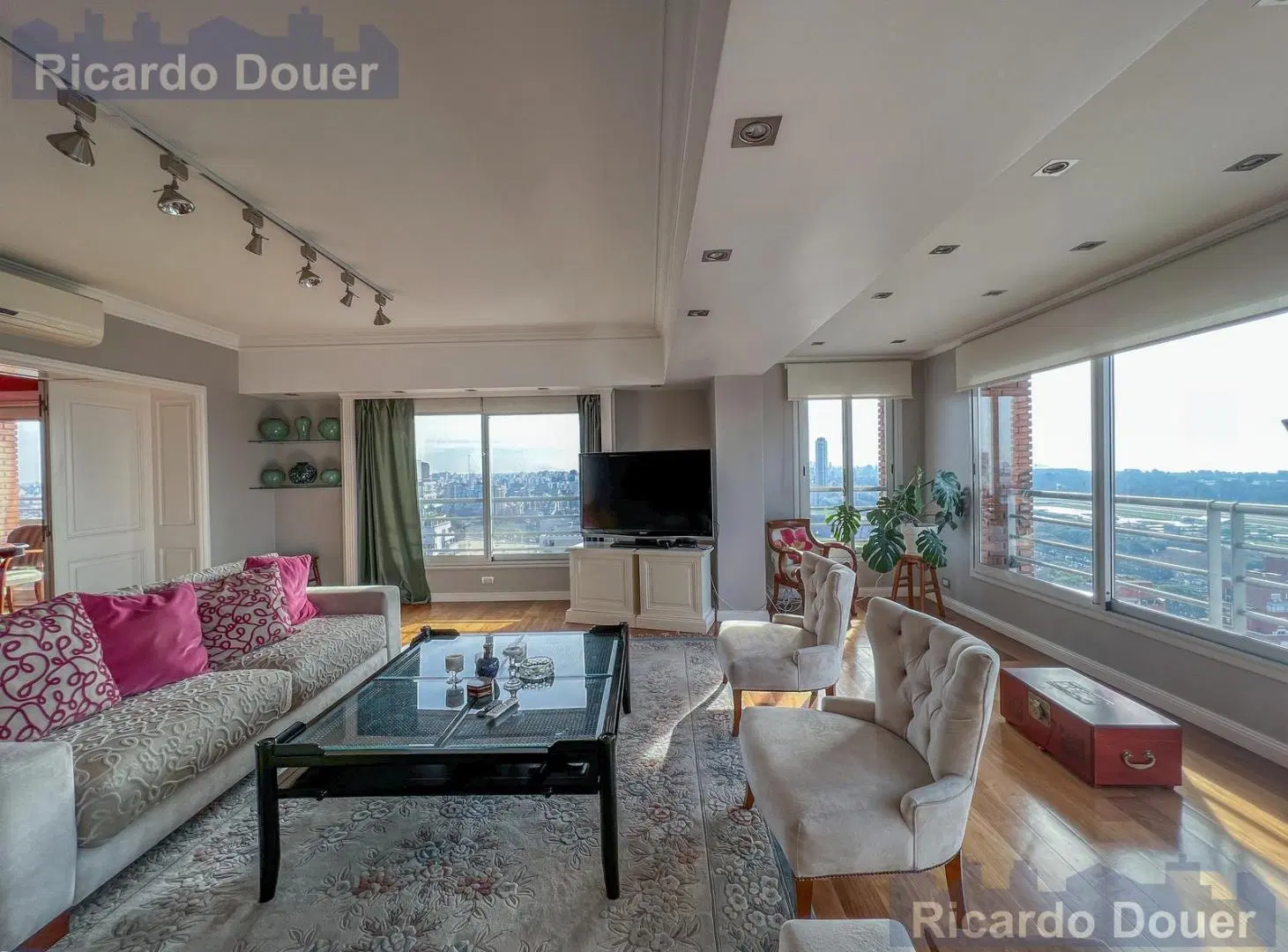 Penthouse triplex en venta en Torre Golf Quartier 5
