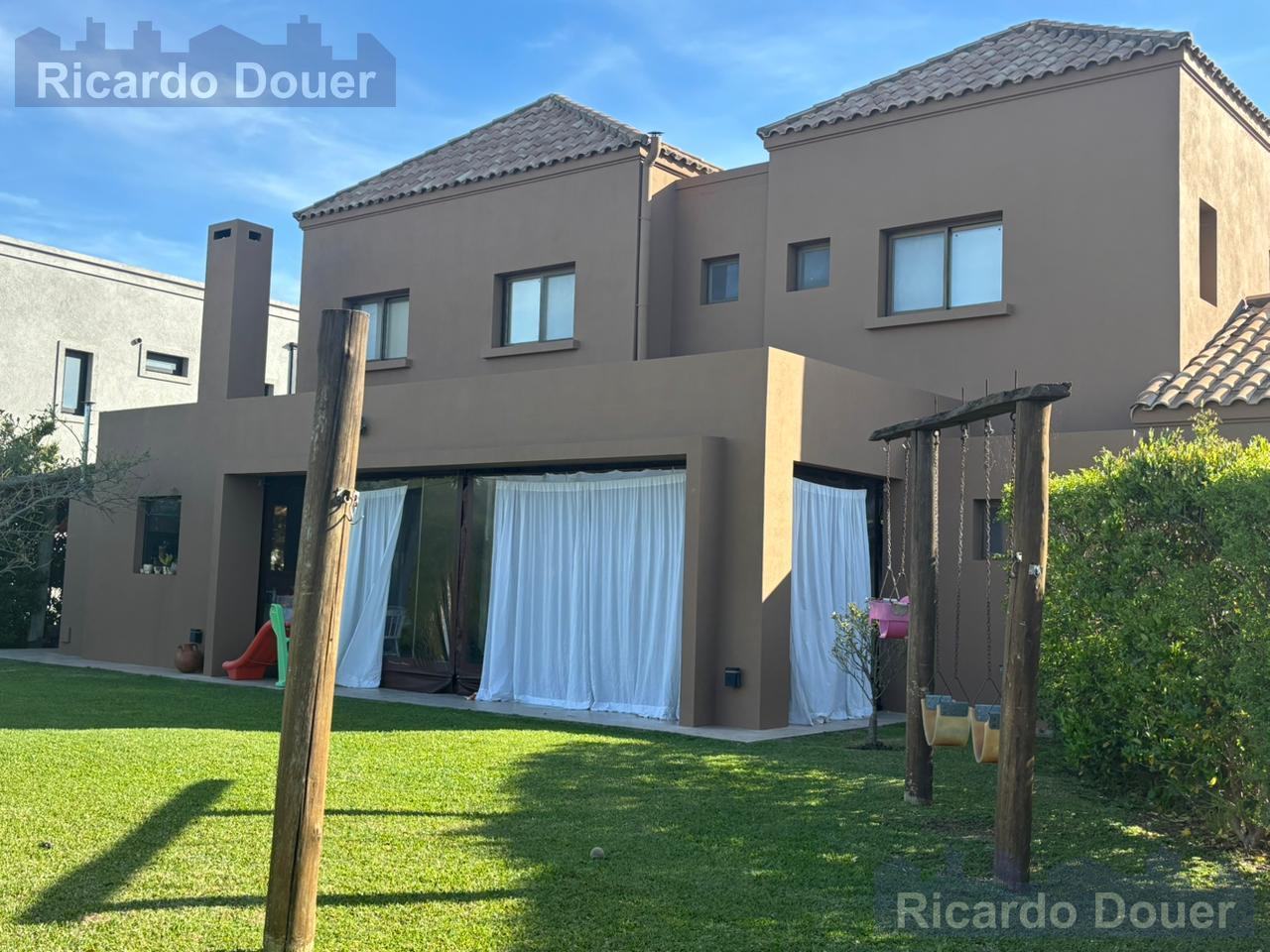 Foto de Casa con pileta en alquiler temporario de verano/vacaciones o anual en, imagen 3