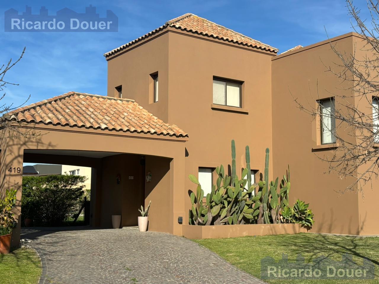 Foto de Casa con pileta en alquiler temporario de verano/vacaciones o anual en, imagen 2