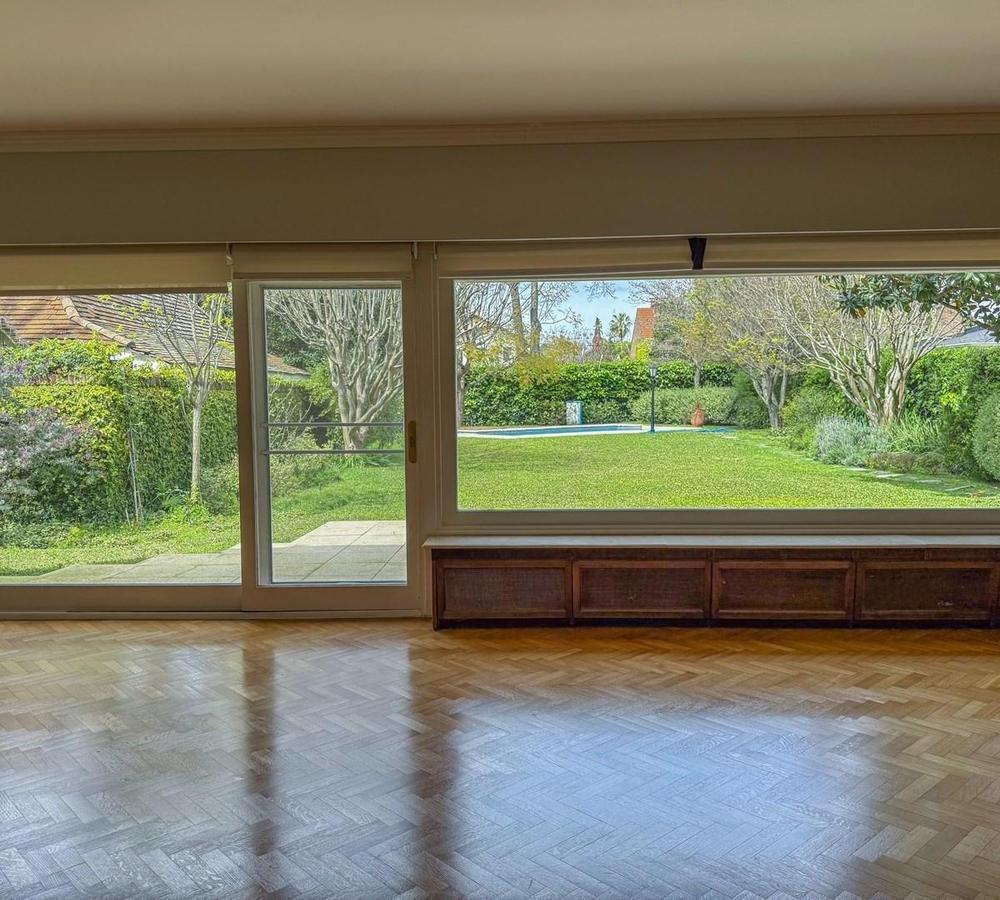 Foto de Casa en Venta en Acassuso, San Isidro, G.B.A. Zona Norte, imagen 1