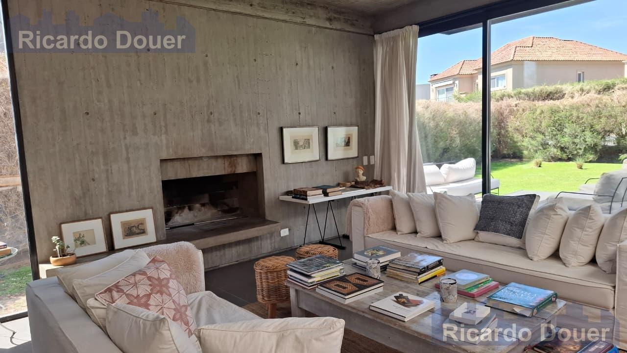 Foto de Excelente Casa en venta en Ayres Plaza 5 Ambientes, imagen 3
