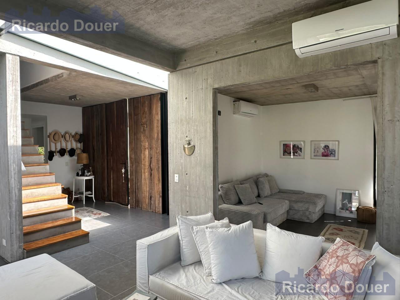 Foto de Excelente Casa en venta en Ayres Plaza 5 Ambientes, imagen 2