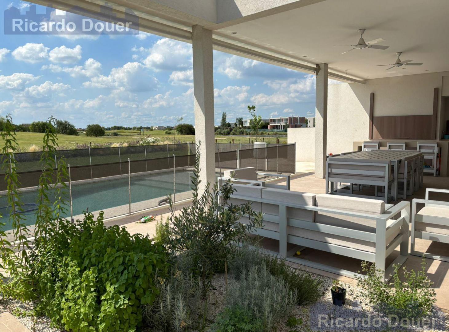 Foto de CASA ALQUILER TEMPORARIO VERANO – EL CANTÓN, ESCOBAR, imagen 1