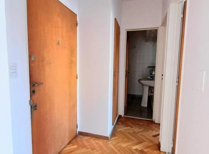 Departamento 2 Amb con Balcón al Frente 5