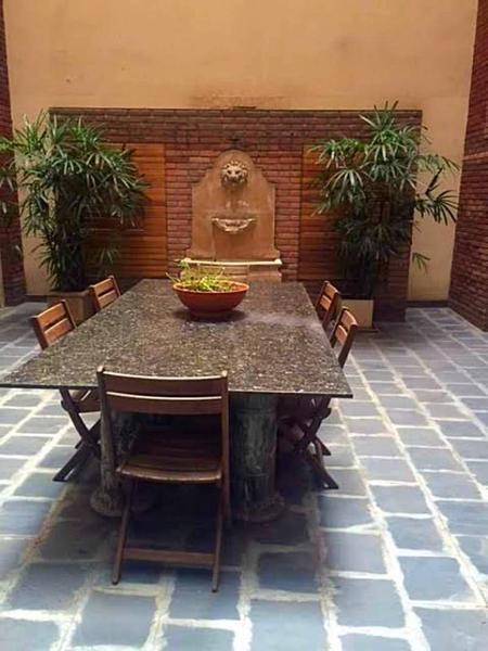 Foto de ÚNICO - Av. Alvear Duplex, 5 dorm c/jardín con capac. 125 pers., cava, imagen 5