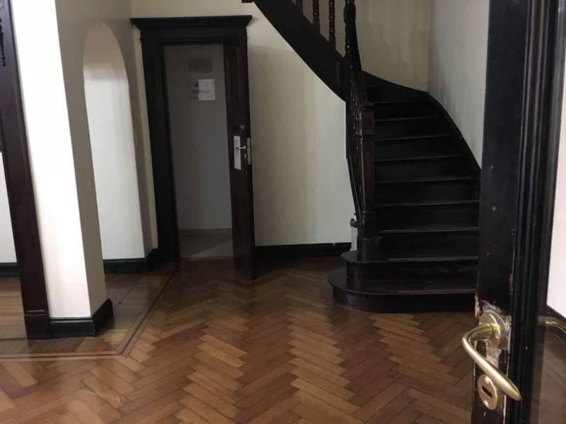 Foto de ENCANTADORA CASA INGLESA CON BUENOS DETALLES Y BUEN JARDIN!, imagen 5